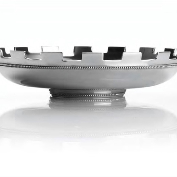 Monumental LISA JENKS Bowl - Picture 15 of 15